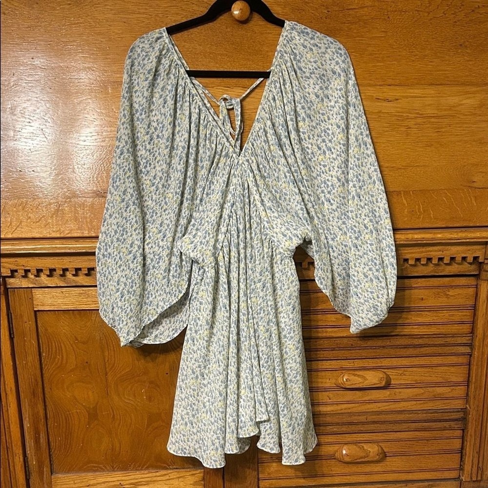 Mable Boho Chic Cottagecore Floral Mini Dress V-Neck Kimono Sleeve Concert‎ Hoco